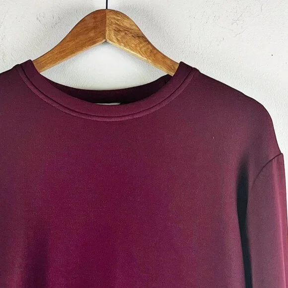 2/$20 Orvis Burgundy Oversized Fleece Pullover - Picture 4 of 5